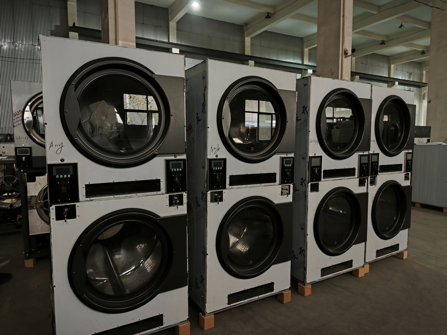 提高效率：选择优质工业洗衣机设备的四大理由(图1)